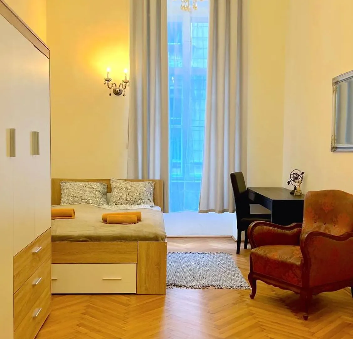 Best Of Guest House By Small Home Budapest