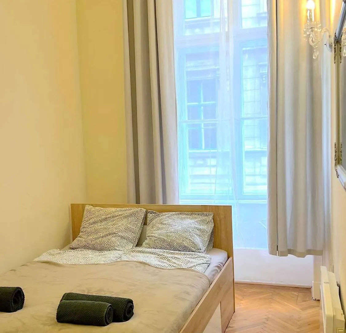 Best Of Guest House By Small Home Budapest